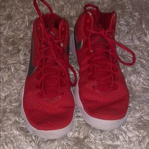 Nike Hyperdunk 2017 TB in red